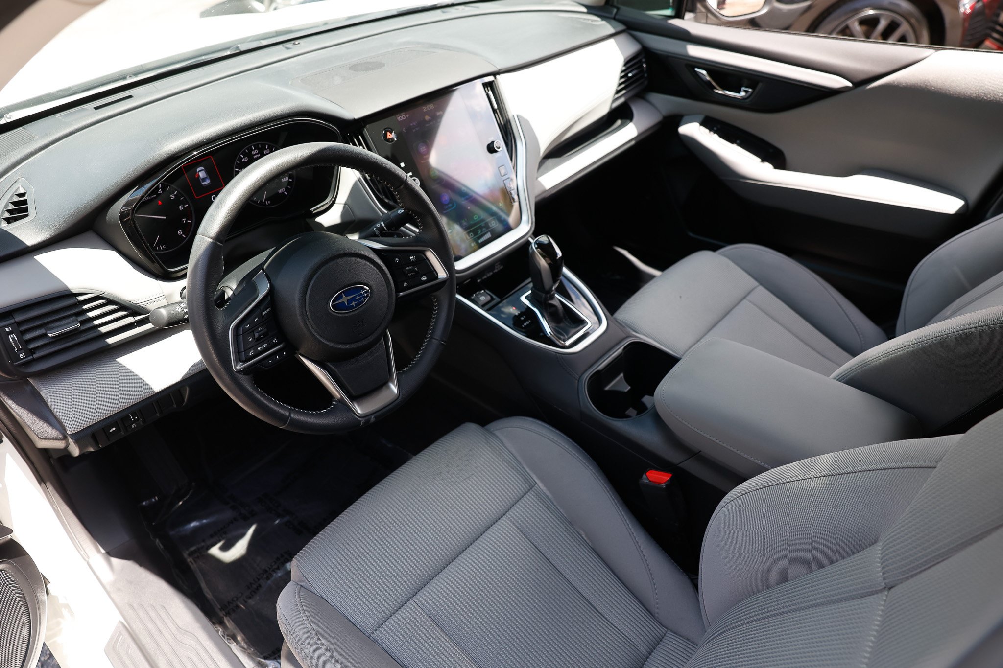 Used 2025 Subaru Legacy Premium AWD/4WD image 6