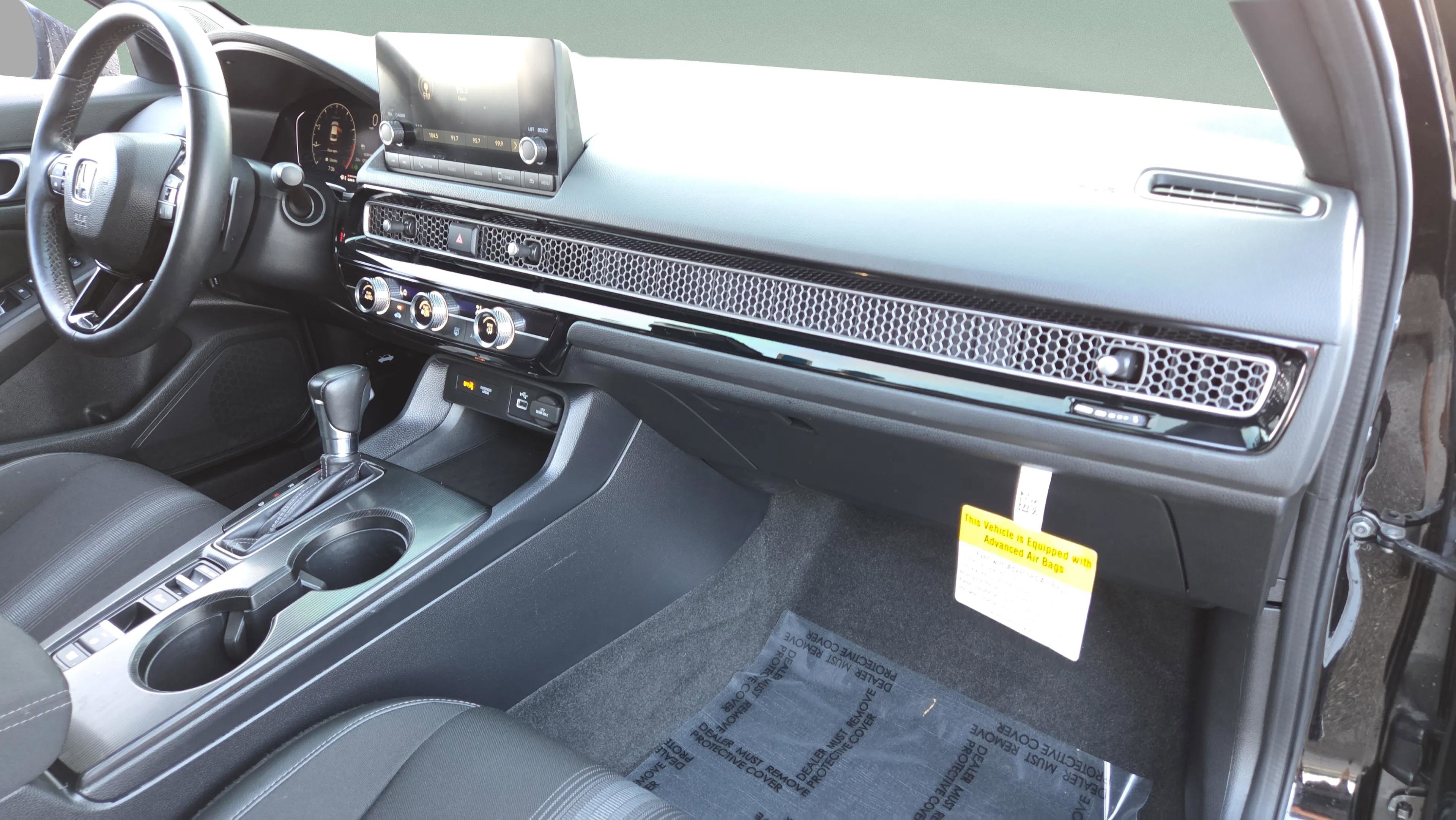 Used 2023 Honda Civic Sport image 20