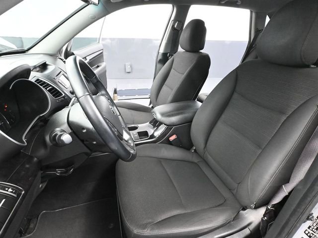 Used 2015 Kia Sorento LX image 22