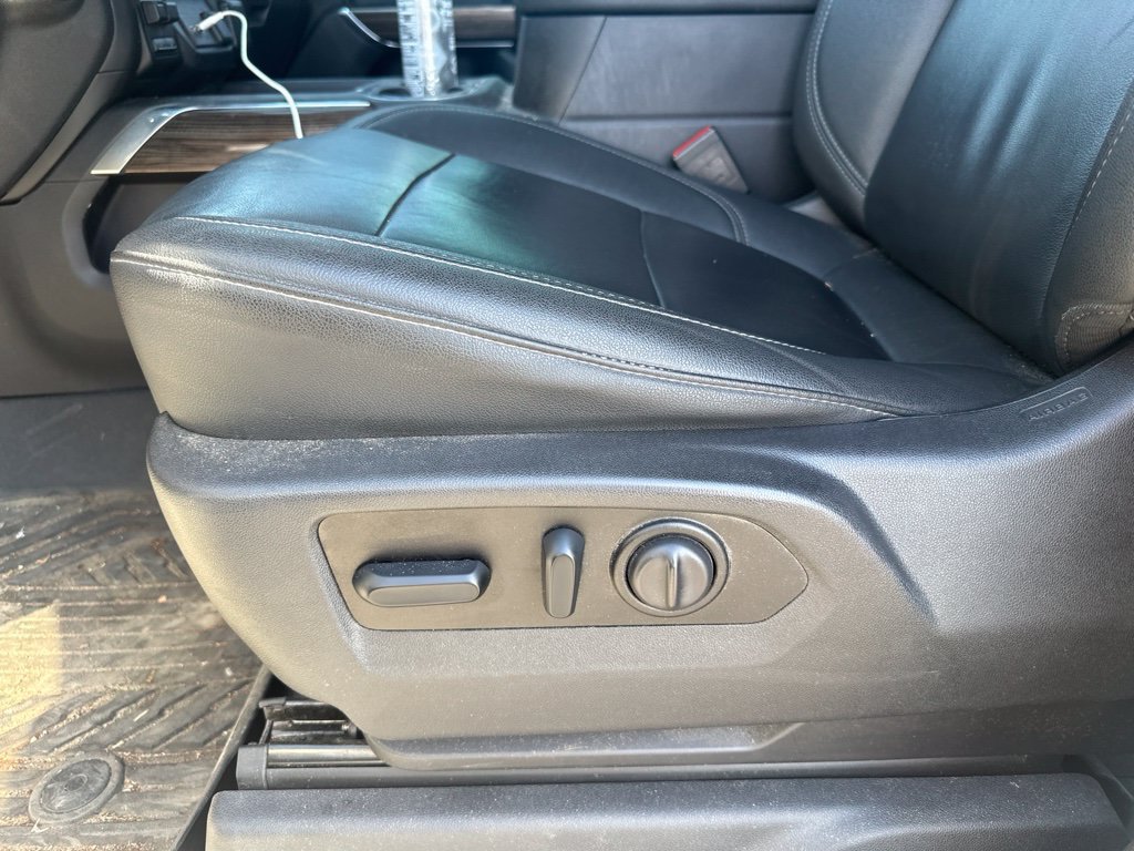 Used 2021 Chevrolet Silverado 1500 LT Trail Boss w/ Convenience Package II AWD/4WD image 34