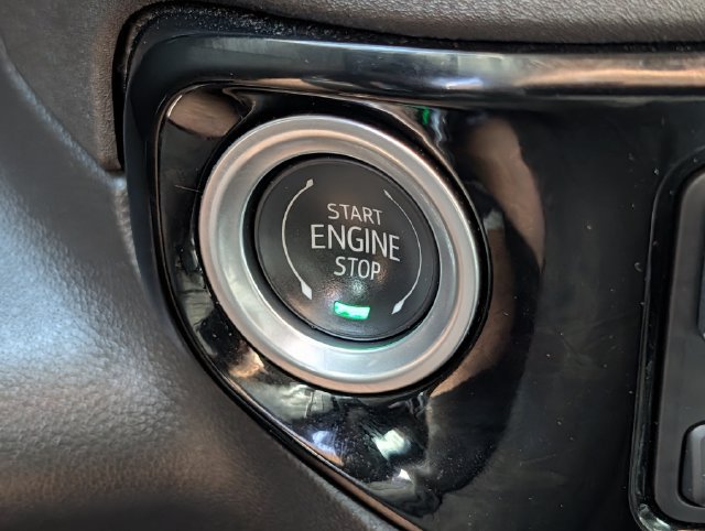 Used 2024 GMC Sierra 1500 SLT AWD/4WD image 19