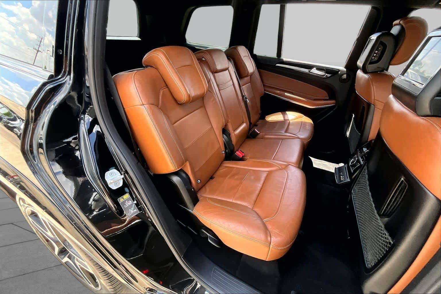 Used 2017 Mercedes-Benz GLS 550 4MATIC image 20