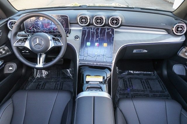 Used 2025 Mercedes-Benz CLE 300 4MATIC Cabriolet image 12