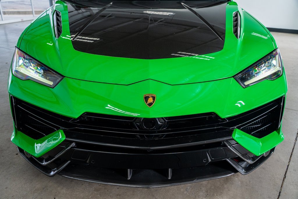 Used 2023 Lamborghini Urus Performante image 15