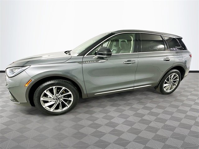 Used 2023 Lincoln Corsair AWD w/ Equipment Group 101A image 4