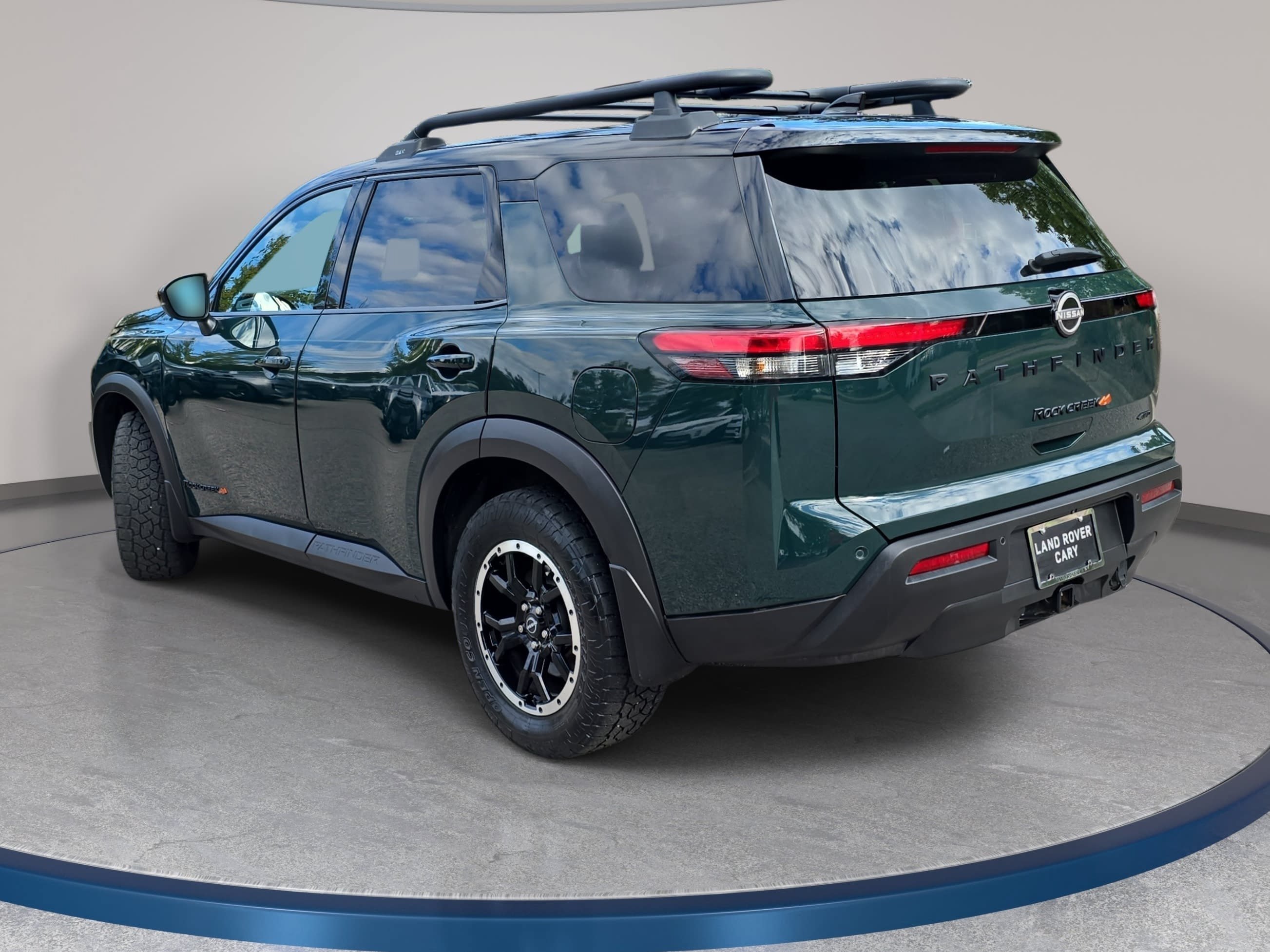 Used 2023 Nissan Pathfinder Rock Creek AWD/4WD image 7