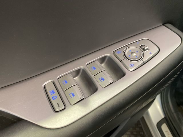 Used 2024 Hyundai Palisade Limited image 11