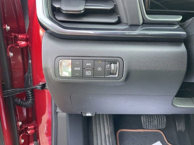 New 2026 GMC Terrain AT4 w/ Technology Package II AWD/4WD image 9