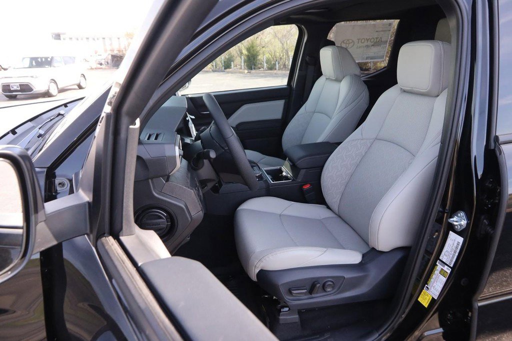 New 2026 Toyota Tacoma Limited image 9