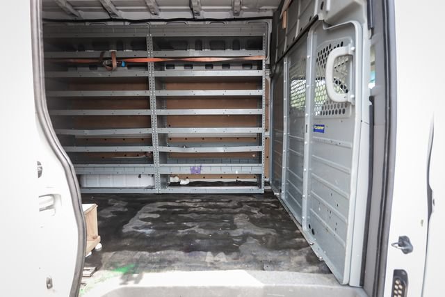 Used 2021 Nissan NV 3500 SV RWD image 22