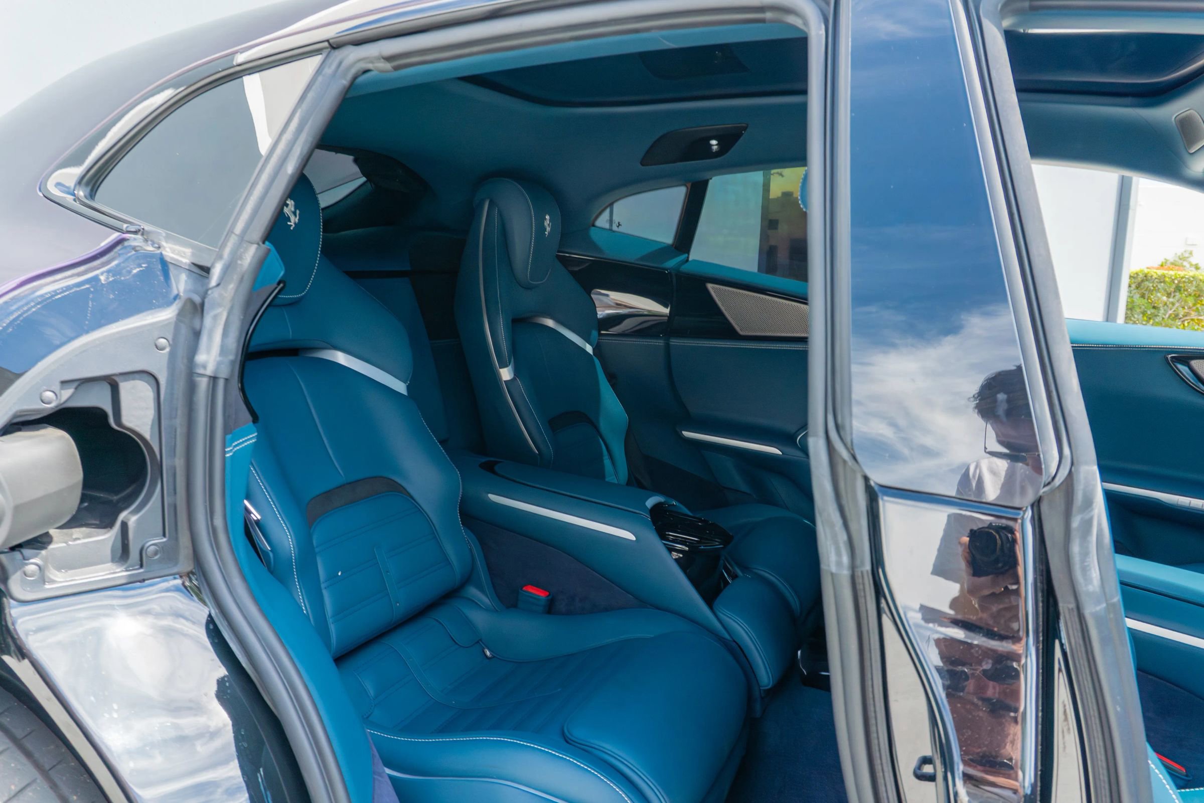 Used 2024 Ferrari Purosangue image 58