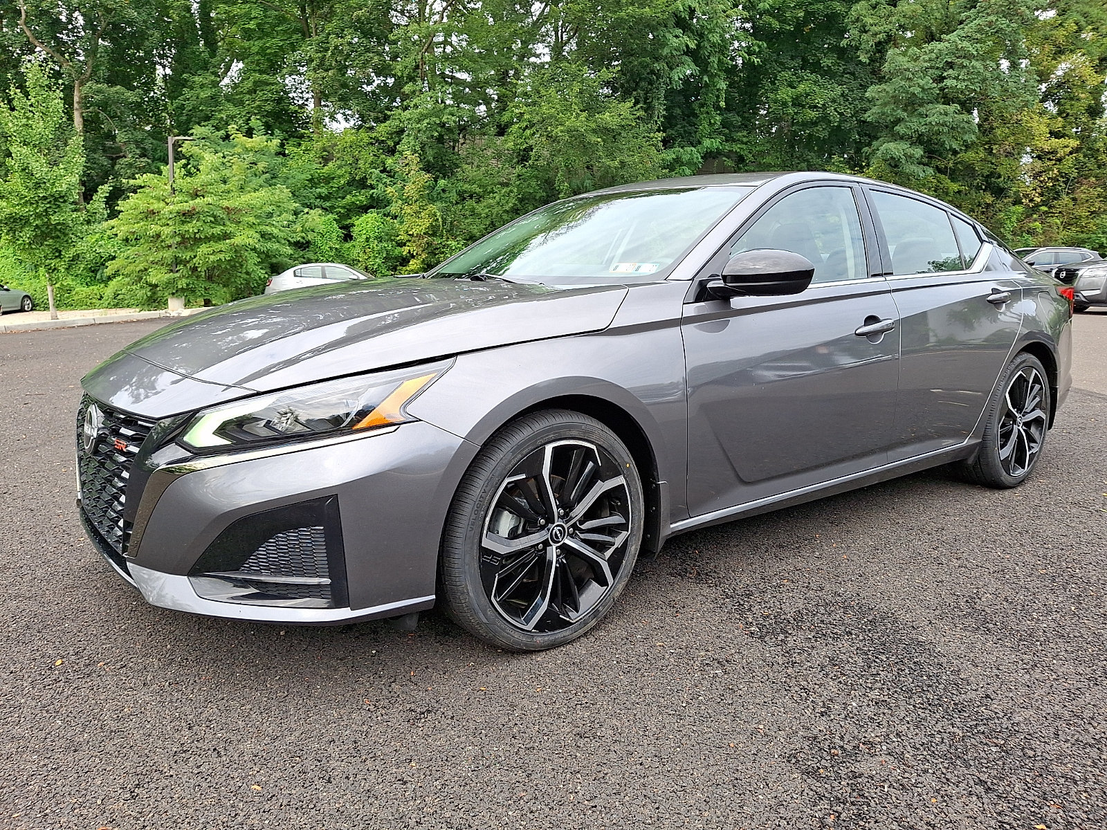 Certified 2024 Nissan Altima 2.5 SR w/ SR Premium Package FWD image 3