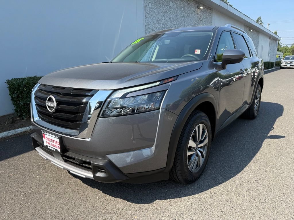 Certified 2025 Nissan Pathfinder SL AWD/4WD image 2