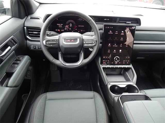 New 2026 GMC Terrain AT4 w/ LPO, Floor Liner Package image 15