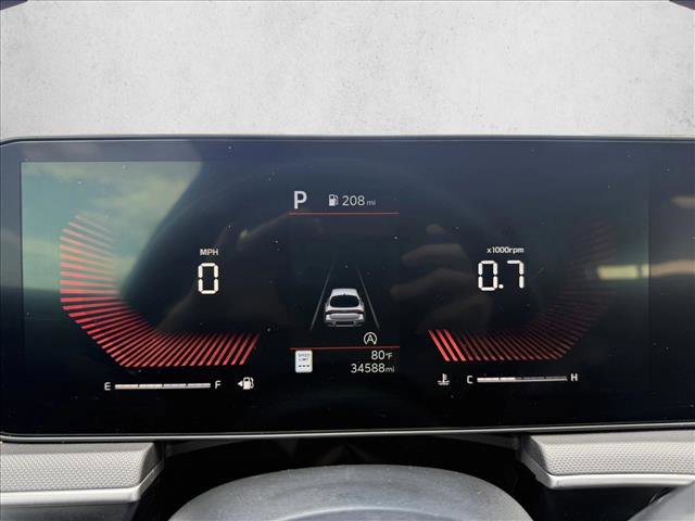 Used 2025 Kia K5 LXS image 15