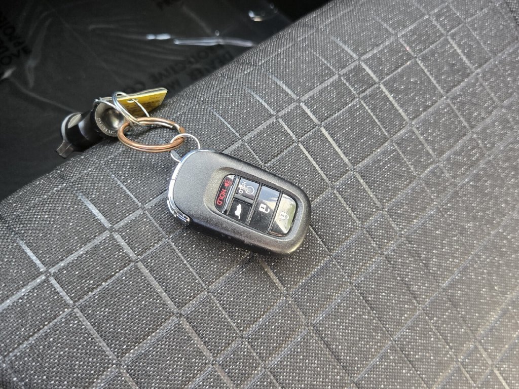 Certified 2024 Honda HR-V Sport image 19