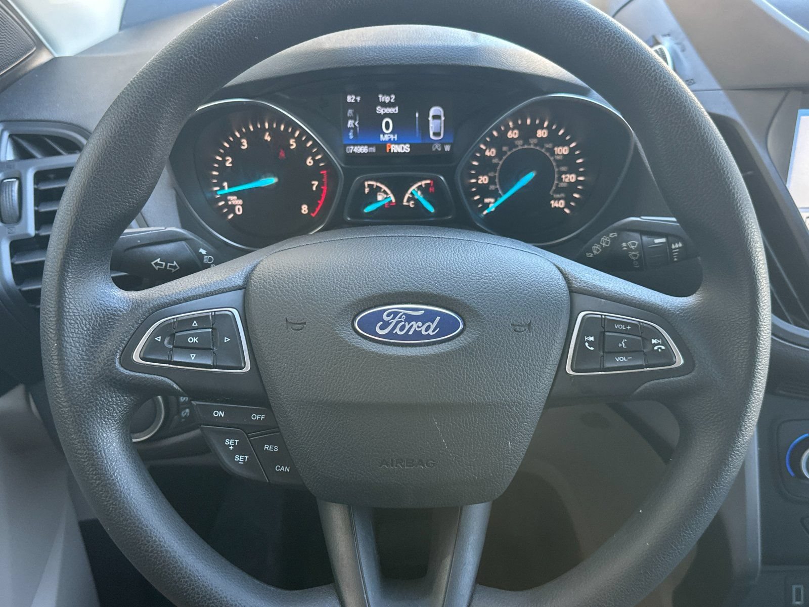 Used 2019 Ford Escape SE FWD image 23