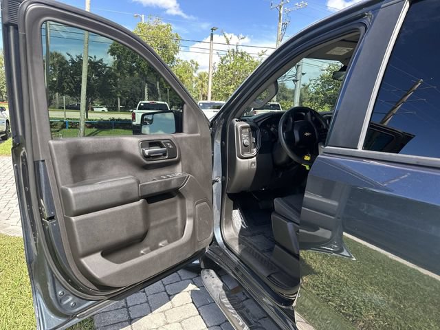 Used 2019 Chevrolet Silverado 1500 Custom w/ Custom Value Package RWD image 22