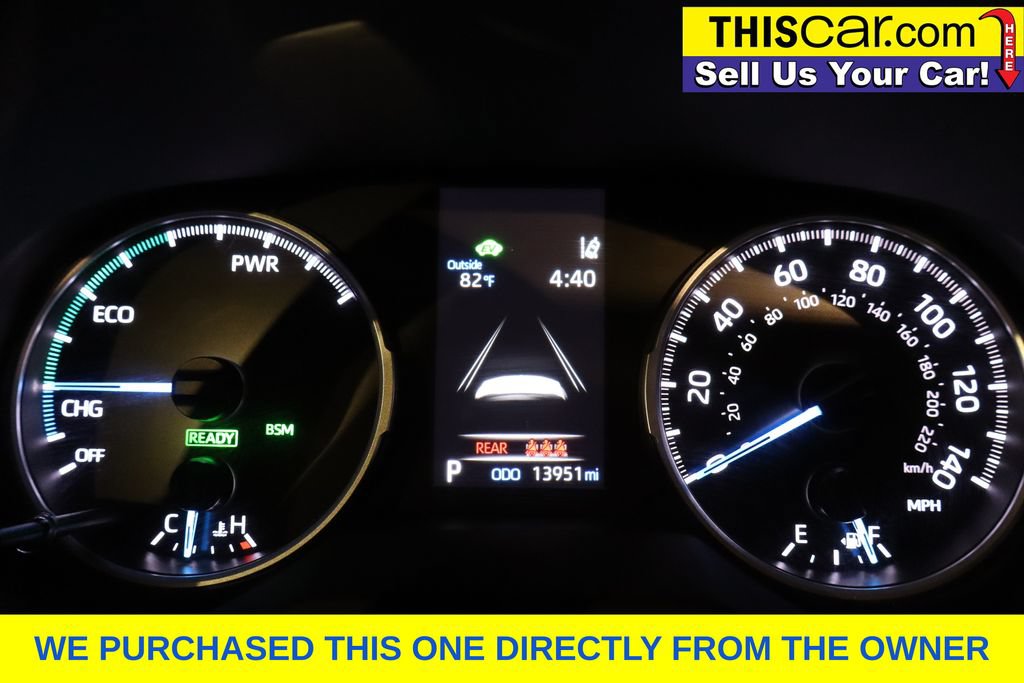 Used 2022 Toyota RAV4 XLE w/ Convenience Package AWD/4WD image 16