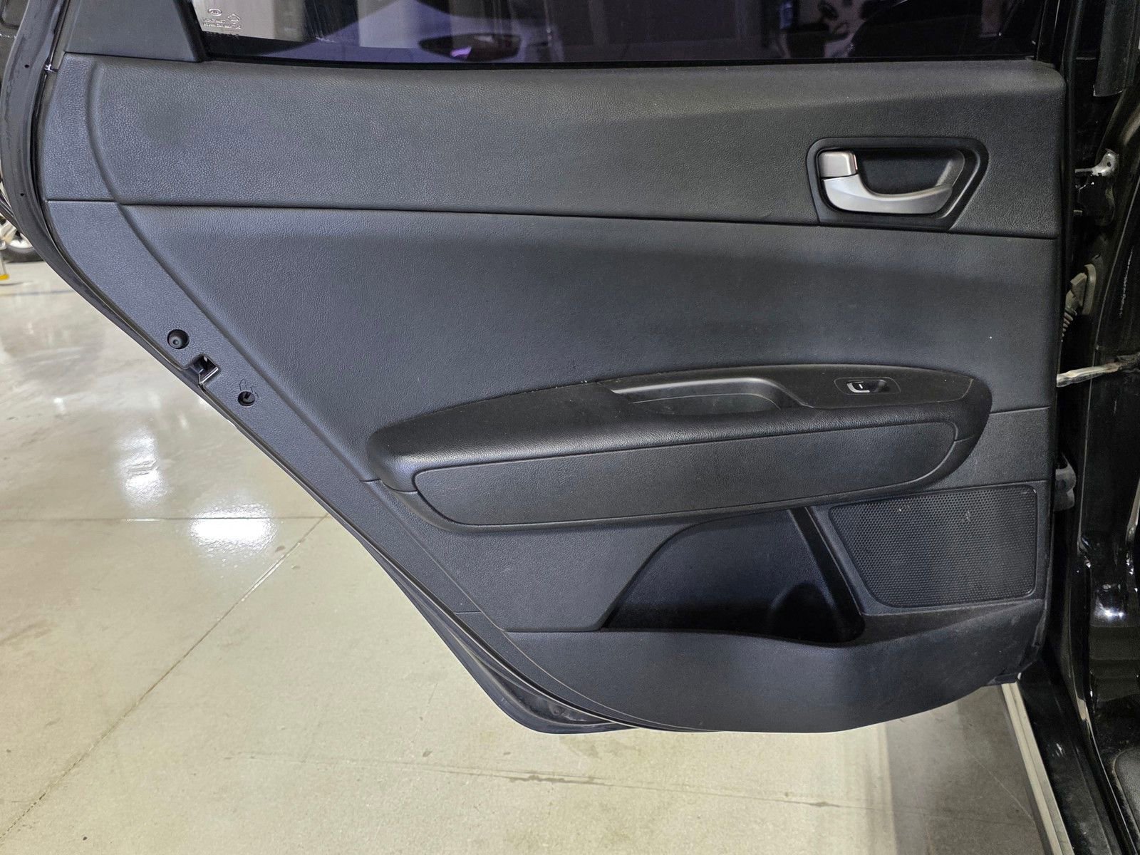 Used 2018 Kia Optima LX image 10