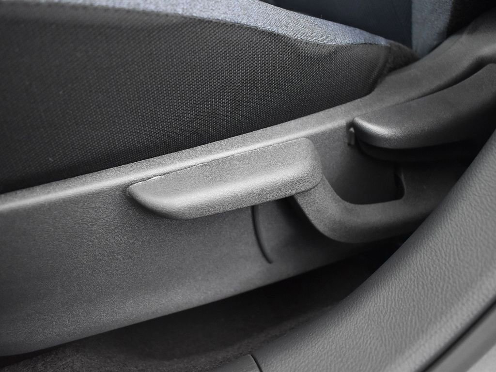 New 2025 Nissan Versa SV w/ Trunk Package image 28