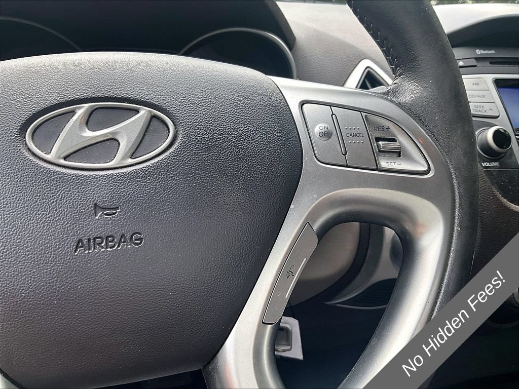 Used 2011 Hyundai Tucson GLS FWD image 16