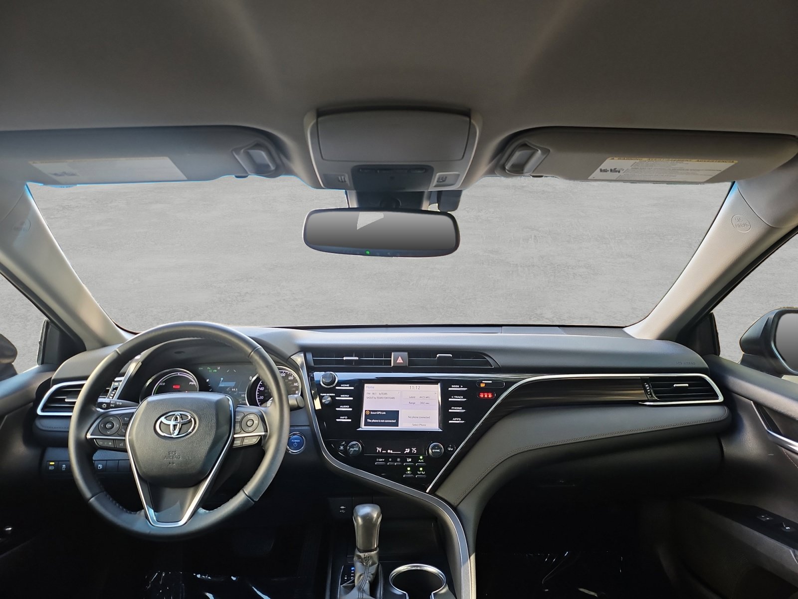 Used 2018 Toyota Camry XLE FWD image 37