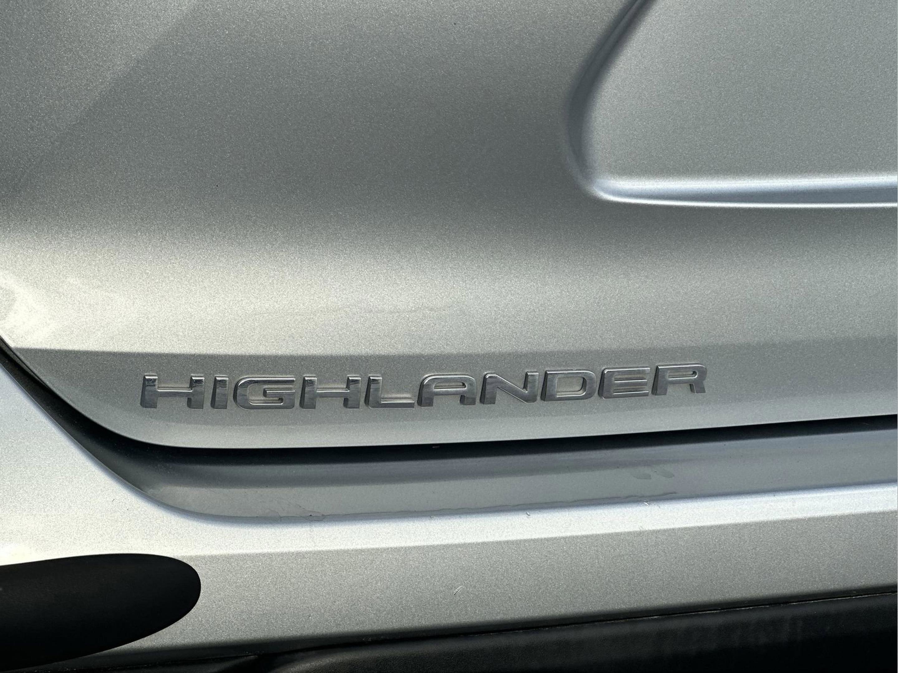 Used 2021 Toyota Highlander XLE image 21