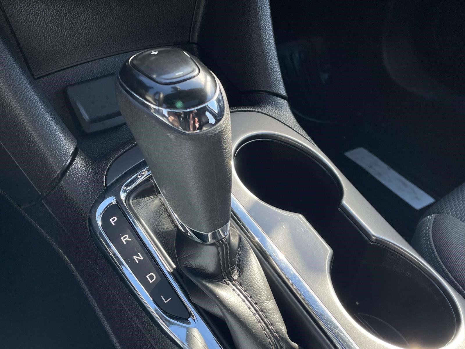 Used 2018 Chevrolet Cruze LT w/ Sun And Sound Package image 35