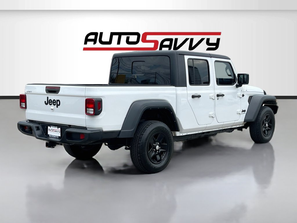 Used 2023 Jeep Gladiator Sport AWD/4WD image 7