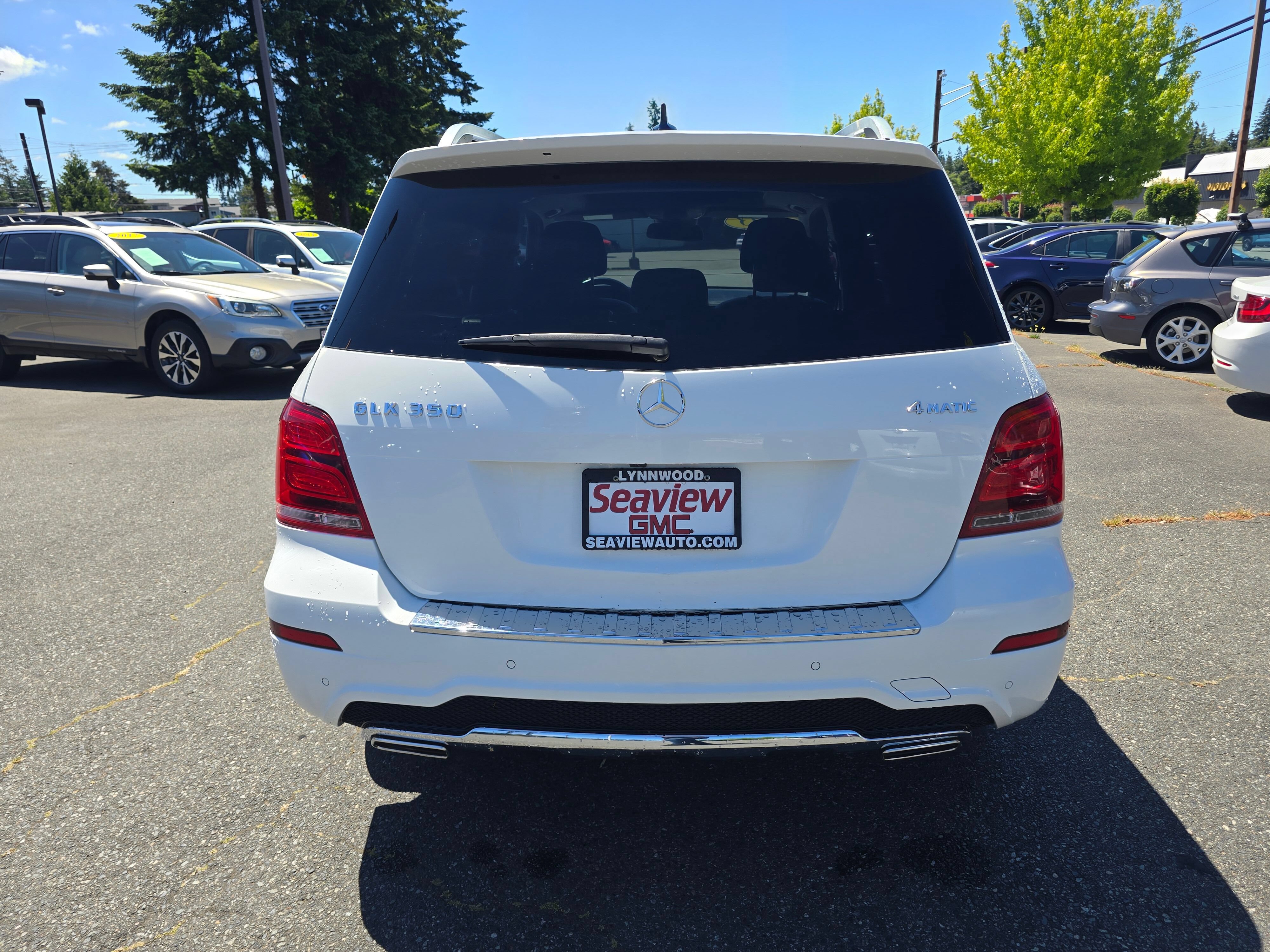 Used 2013 Mercedes-Benz GLK 350 4MATIC image 4