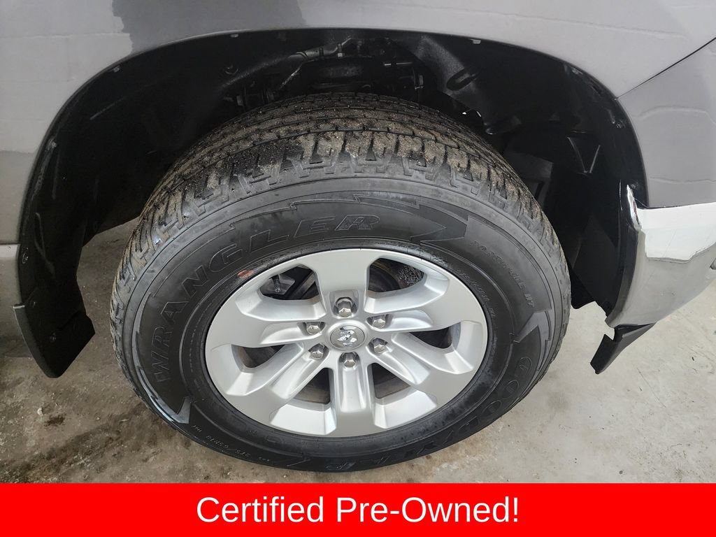 Certified 2024 RAM 1500 Laramie RWD image 38