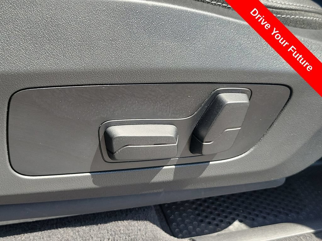 Used 2023 BMW X1 xDrive28i AWD/4WD image 17
