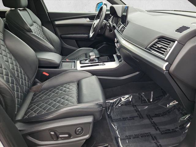 Used 2021 Audi SQ5 Premium Plus w/ Premium Plus Package AWD/4WD image 22