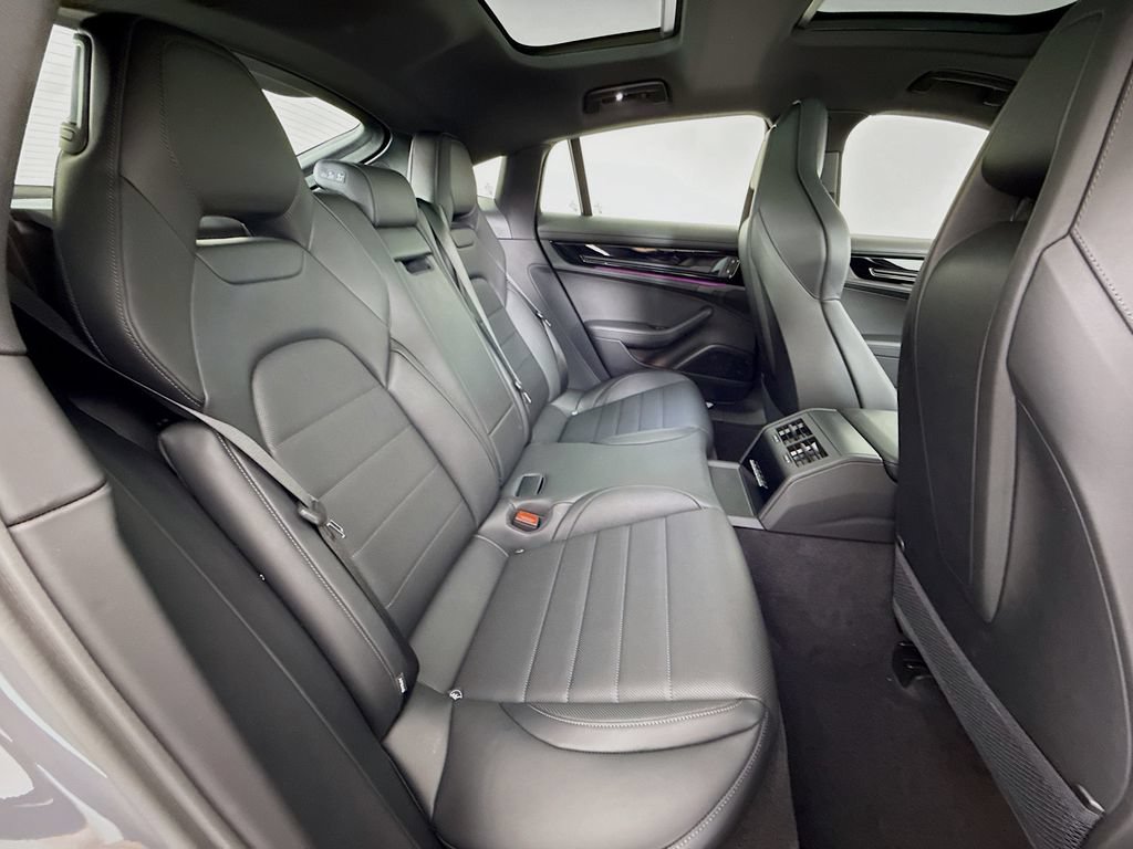 New 2026 Porsche Panamera 4 AWD/4WD image 29