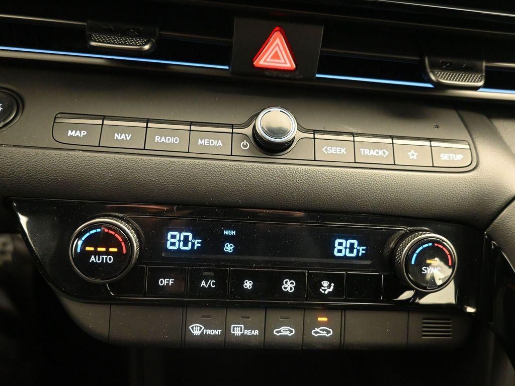 New 2026 Hyundai Elantra SEL FWD image 16