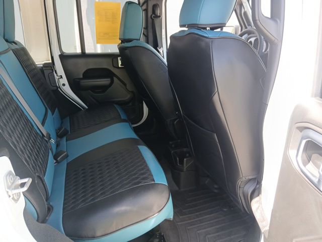 Used 2024 Jeep Wrangler Sport S image 25