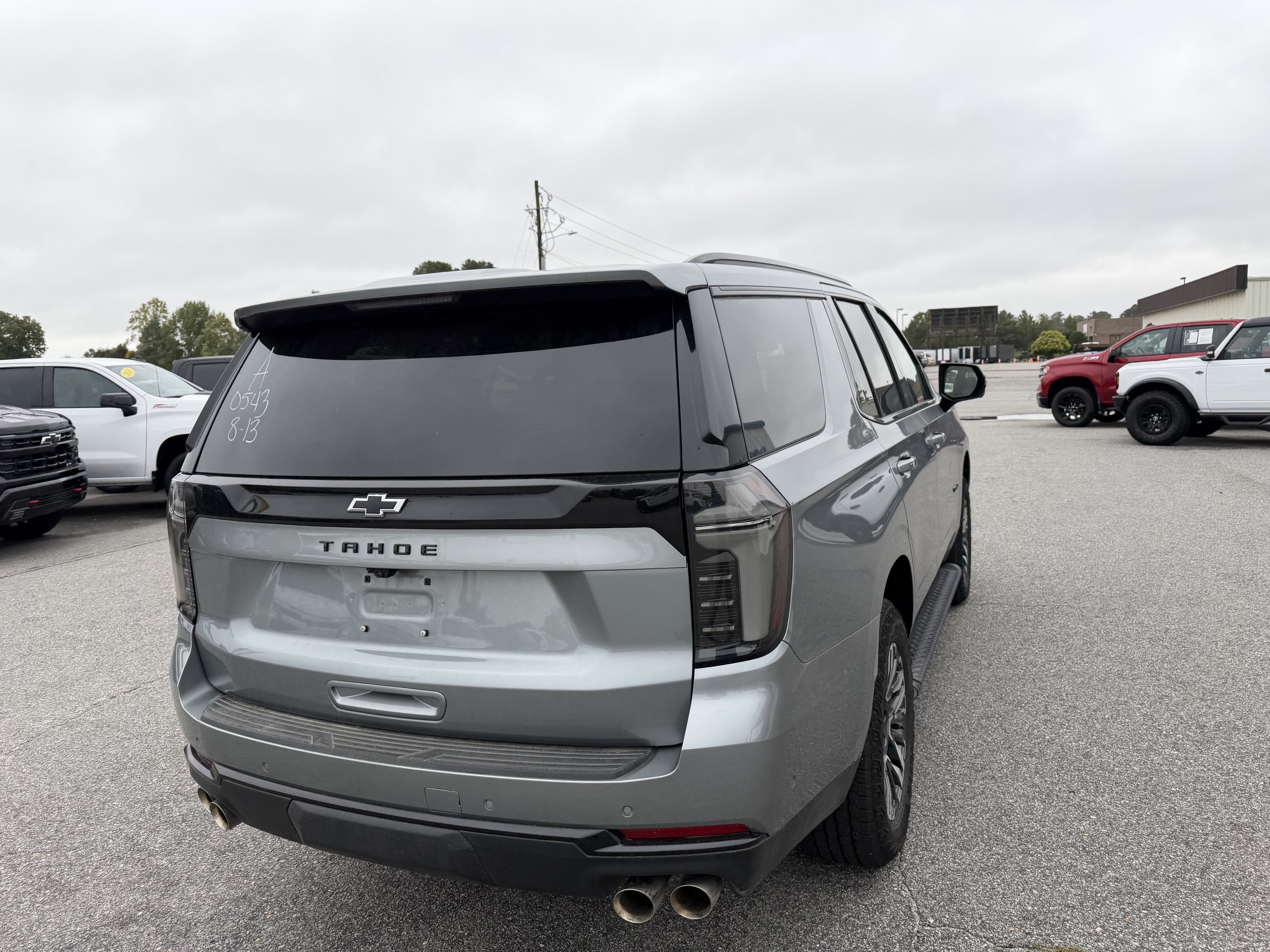 Used 2026 Chevrolet Tahoe Z71 w/ Z71 Off-Road Package AWD/4WD image 2