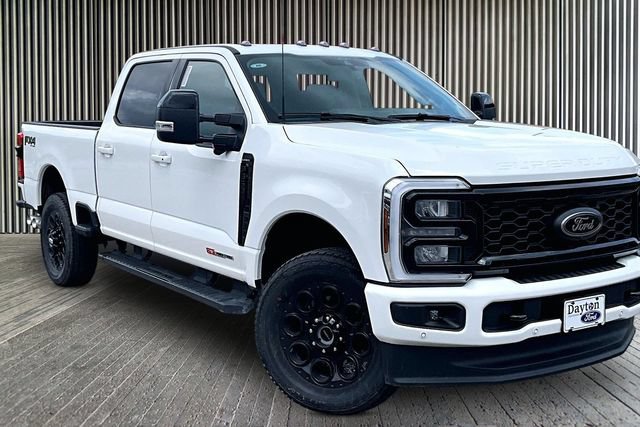 New 2026 Ford F350 Lariat w/ Black Appearance Package AWD/4WD image 2