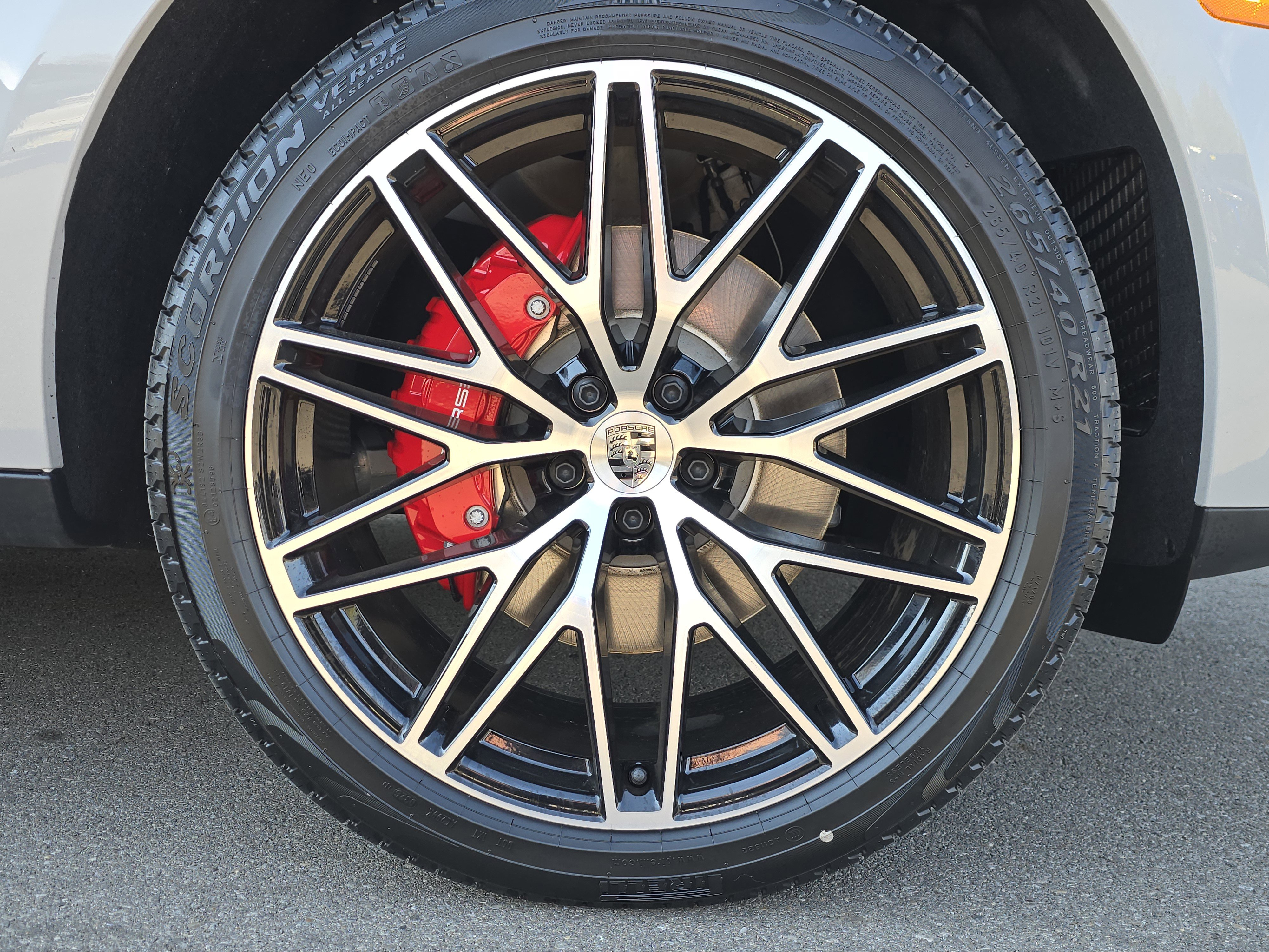 New 2026 Porsche Macan S image 27