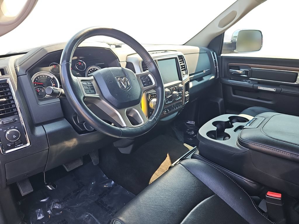 Used 2016 RAM 1500 Laramie AWD/4WD image 16