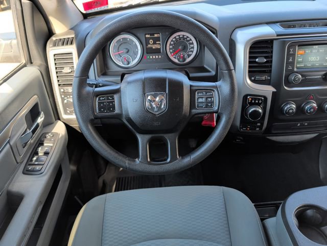 Used 2019 RAM 1500 Classic SLT image 17