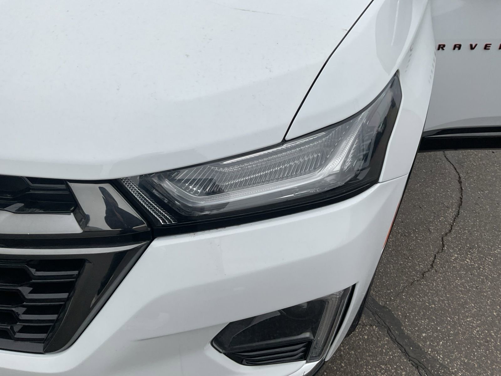 Used 2023 Chevrolet Traverse Premier w/ Redline Edition image 29