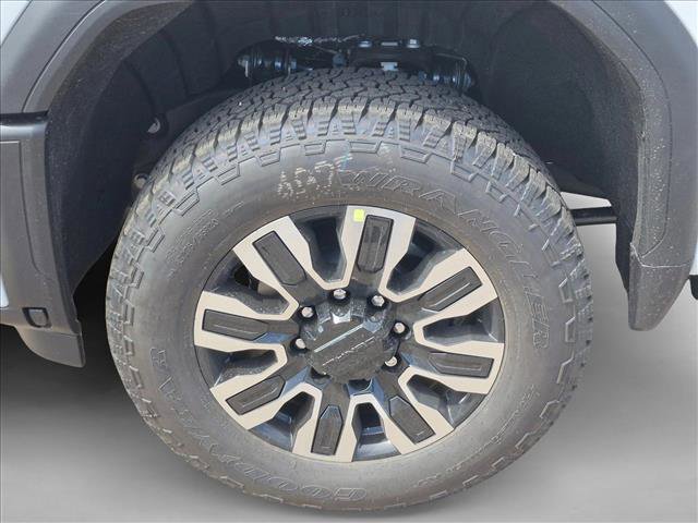 New 2026 GMC Sierra 2500 Denali Ultimate AWD/4WD image 9