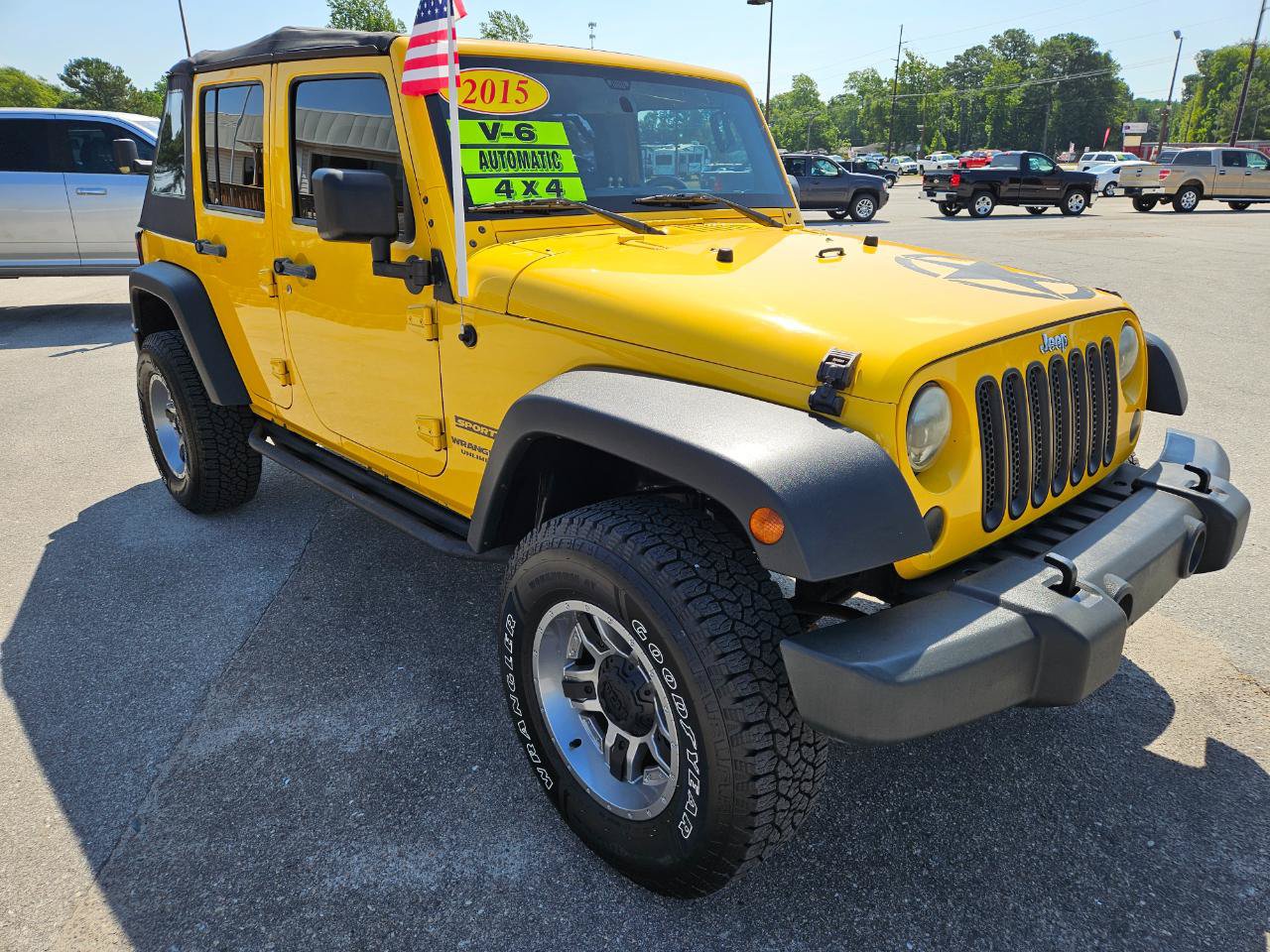 Used 2015 Jeep Wrangler Unlimited Sport w/ Connectivity Group AWD/4WD image 8