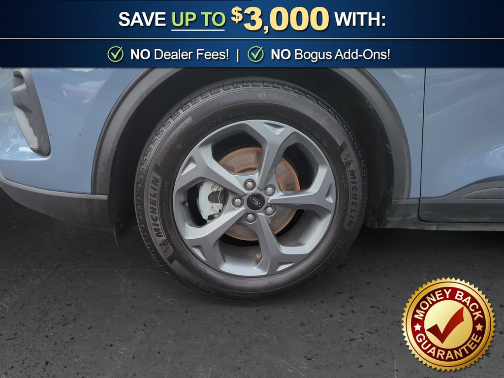 Certified 2025 Ford Escape ST-Line w/ Tech Pack #1 FWD image 13