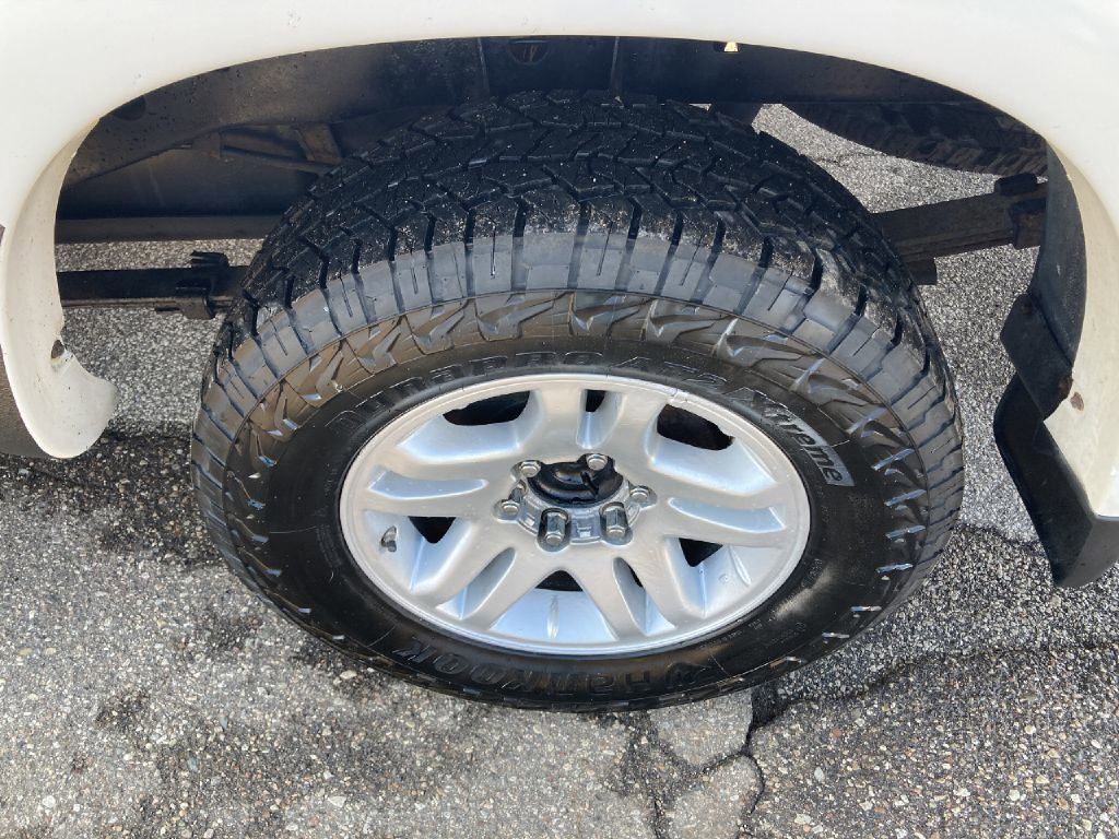 Used 2005 Toyota Tundra SR5 AWD/4WD image 13