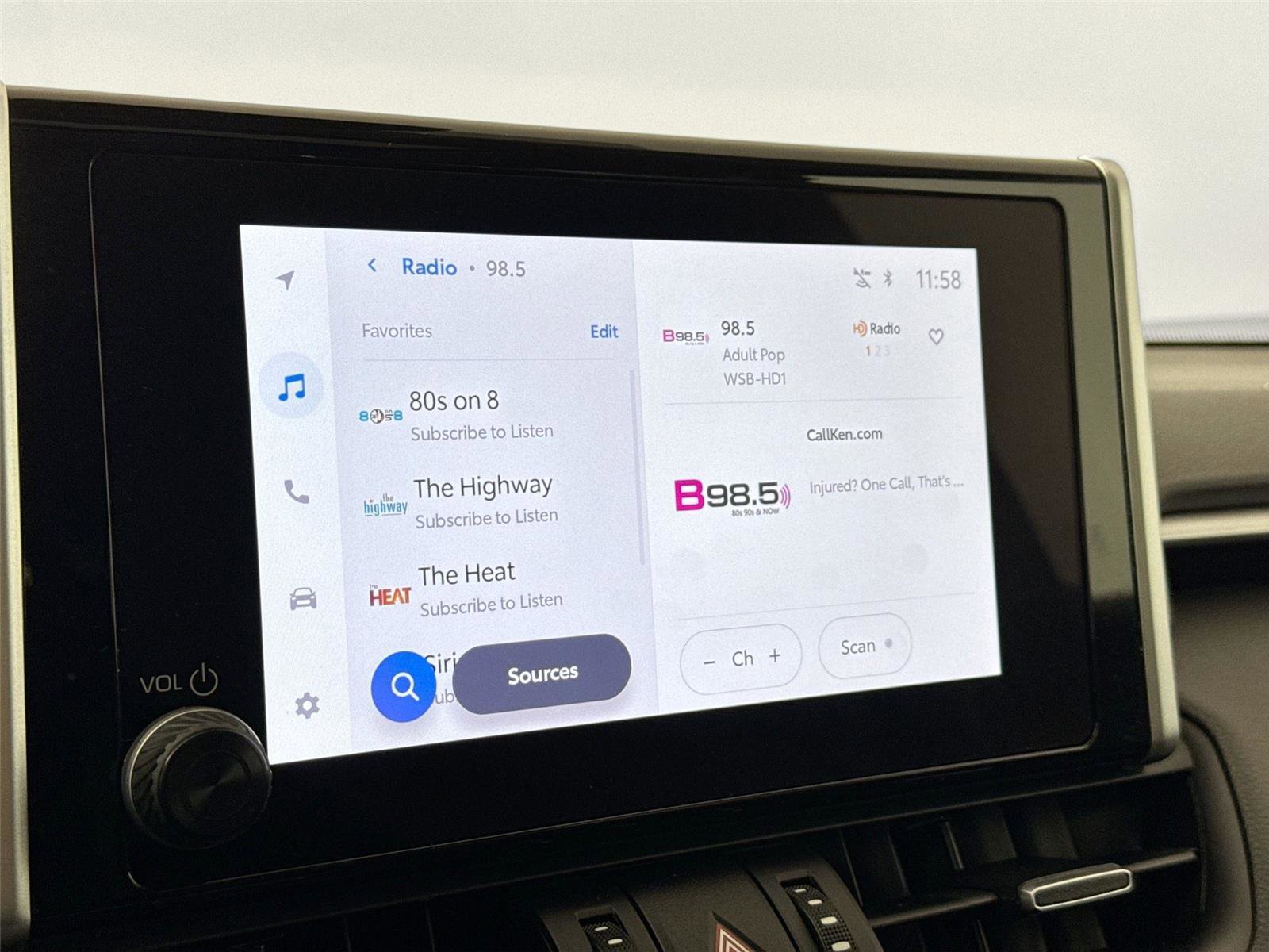 Certified 2025 Toyota RAV4 XLE Premium image 23