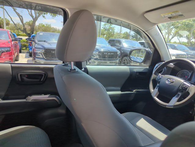 Used 2019 Toyota Tacoma SR5 RWD image 20