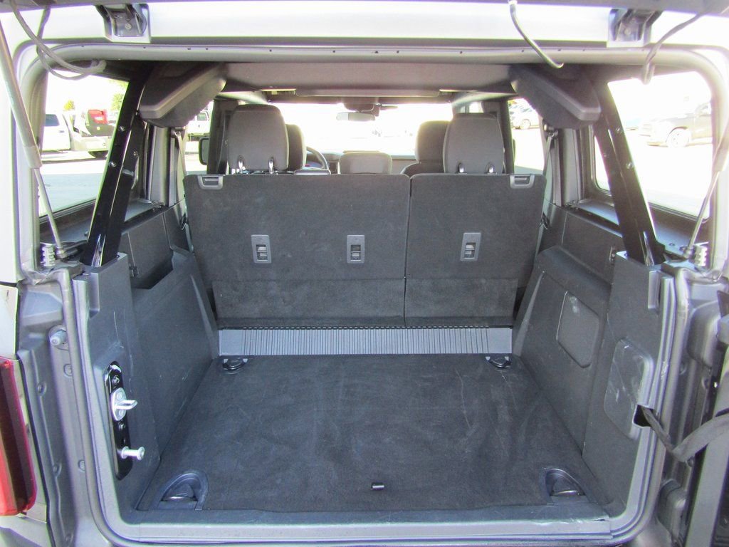 Used 2025 Ford Bronco Big Bend image 32